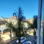 アパート Edificio Agata ベナルマデナ